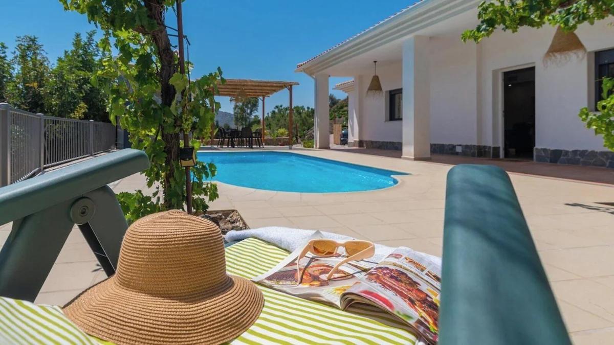 Villa Las Vinas Malaga Bagian luar foto